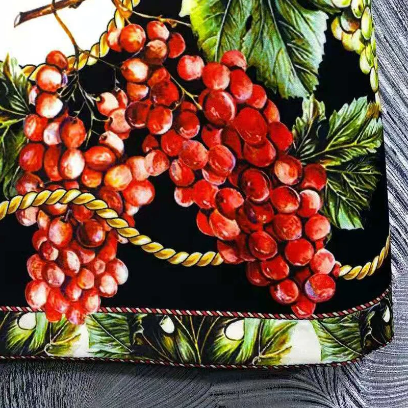 SEQINYY Sicily Style Mini Dress Summer Spring New Fashion Design Women Short Sleeve Beading Vintage Grapes Print High Quality
SEQINYY Sicily Style Mini Dress Summer Spring New Fashion Design Women Short Sleeve Beading Vintage Grapes Print High Quality