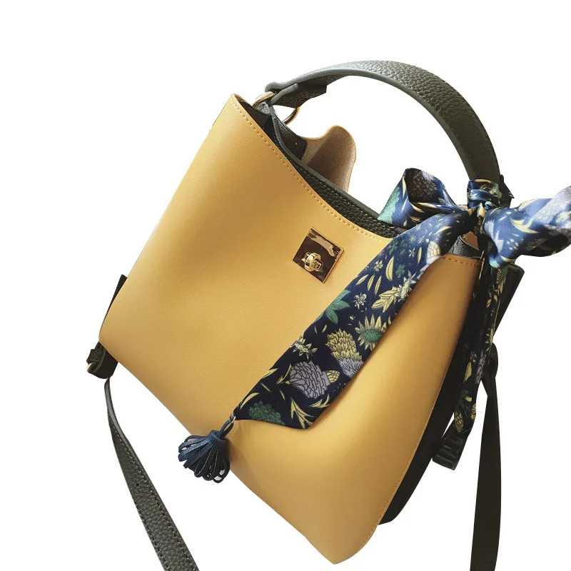 Bag Women's 2021 New Korean-Style Large-Capacity Women's Bag Silk Scarf Shoulder Bag Messenger Bag
Bag Women's 2021 New Korean-Style Large-Capacity Women's Bag Silk Scarf Shoulder Bag Messenger Bag