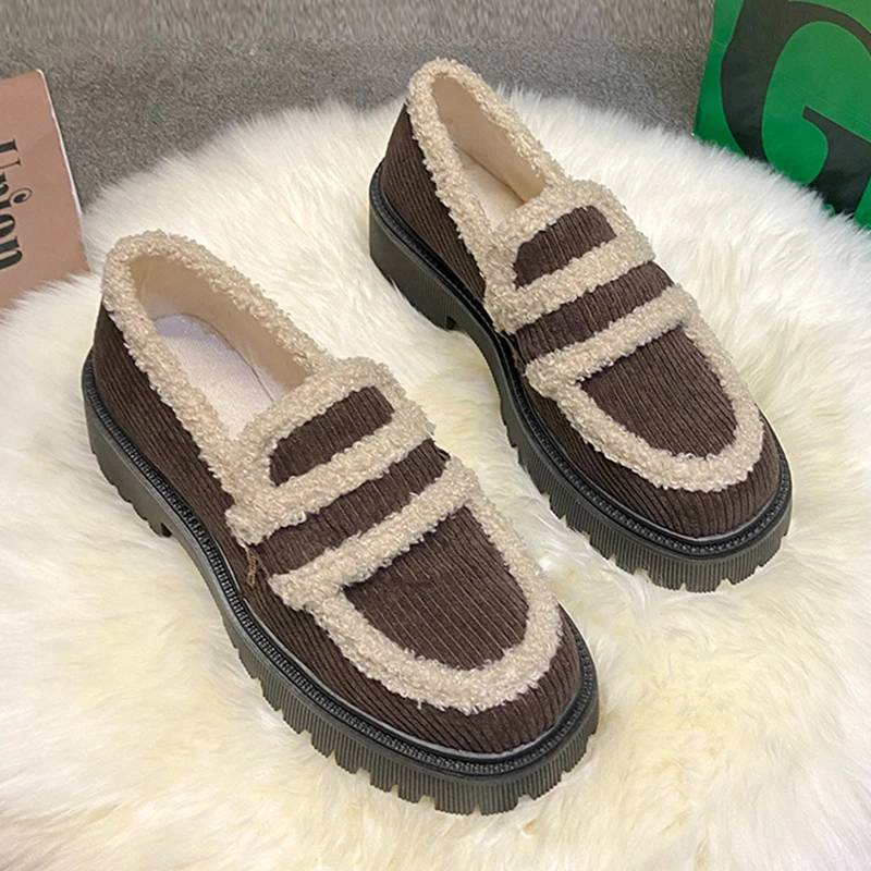 Winter New 2021 Plush Flats Women Platform Slip On Shoes Fashion Female Round Toe Casual Outside Shoes Ladies Furry Flats Loafer
Winter New 2021 Plush Flats Women Platform Slip On Shoes Fashion Female Round Toe Casual Outside Shoes Ladies Furry Flats Loafer
