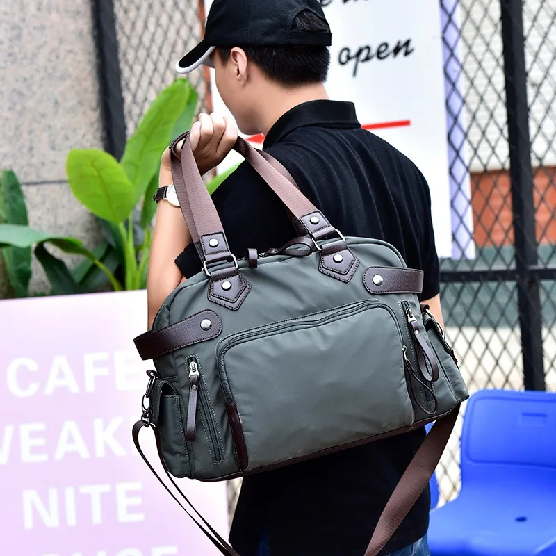 European and American fashion men's Oxford cloth handbag new men's business bag shoulder Messenger bag briefcase
European and American fashion men's Oxford cloth handbag new men's business bag shoulder Messenger bag briefcase