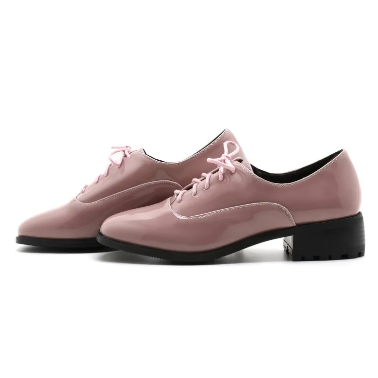 Women's Shoes
Women's Shoes