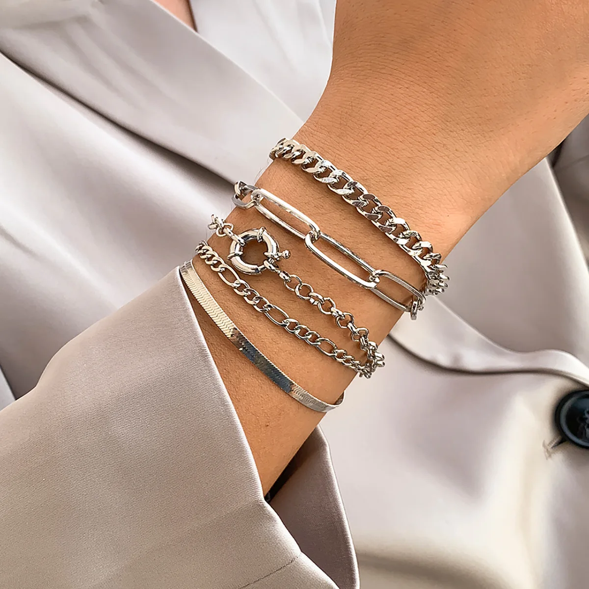 Bracelet set for female with geometric hollow hip-hop simple flat snake bone OT buckle metal bracelet wholesale
Bracelet set for female with geometric hollow hip-hop simple flat snake bone OT buckle metal bracelet wholesale