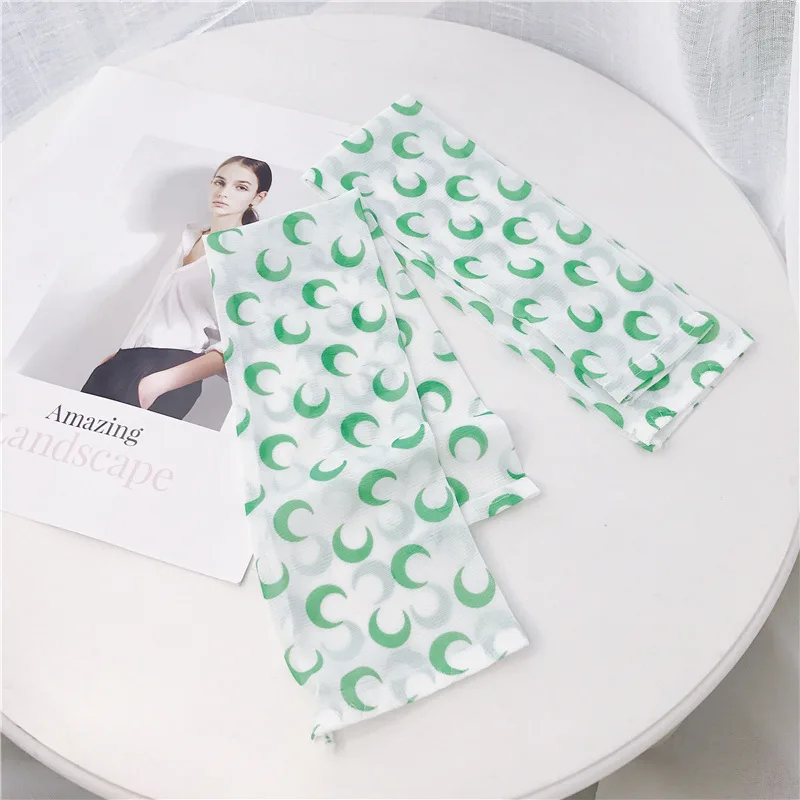 2020 New Sunscreen Gloves Ins Sns Celebrity Same Style Lace Ice Sleeve Fashion Cycling Half Finger Ice Silk Sleeve For Wemen
2020 New Sunscreen Gloves Ins Sns Celebrity Same Style Lace Ice Sleeve Fashion Cycling Half Finger Ice Silk Sleeve For Wemen