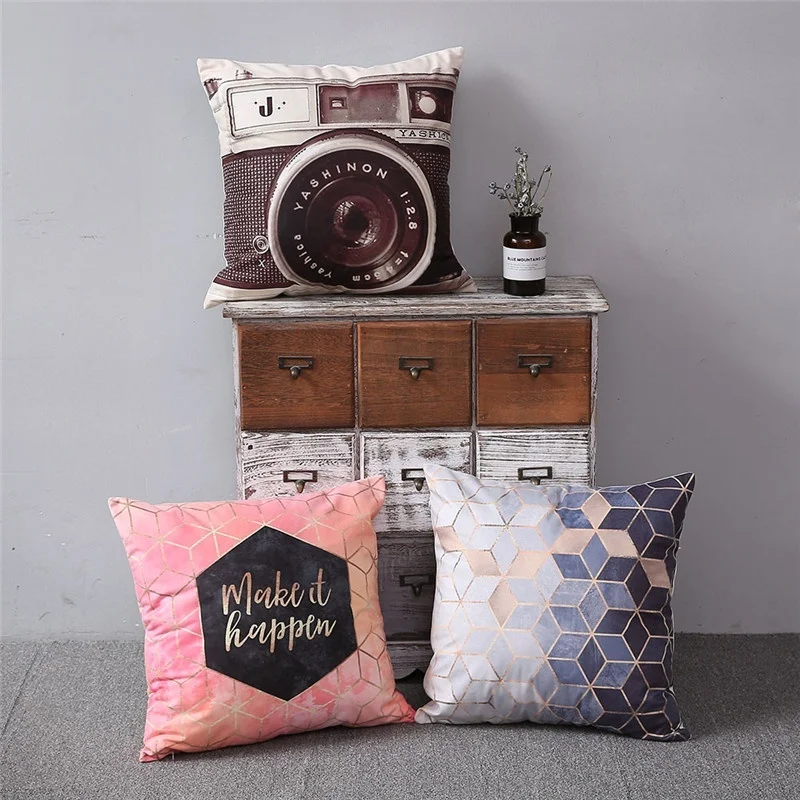 Романтический розовый двухсторонний чехол для подушки с геометрическим принтом, наволочка для дивана в золотую полоску, украшение для гост...
Романтический розовый двухсторонний чехол для подушки с геометрическим принтом, наволочка для дивана в золотую полоску, украшение для гост...