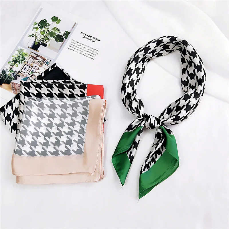 70*70cm New Classic Houndstooth Scarf For Women Head Bandage Silk-like Sjaal Female Bag Decoration Bandana Female Handkerchief
70*70cm New Classic Houndstooth Scarf For Women Head Bandage Silk-like Sjaal Female Bag Decoration Bandana Female Handkerchief