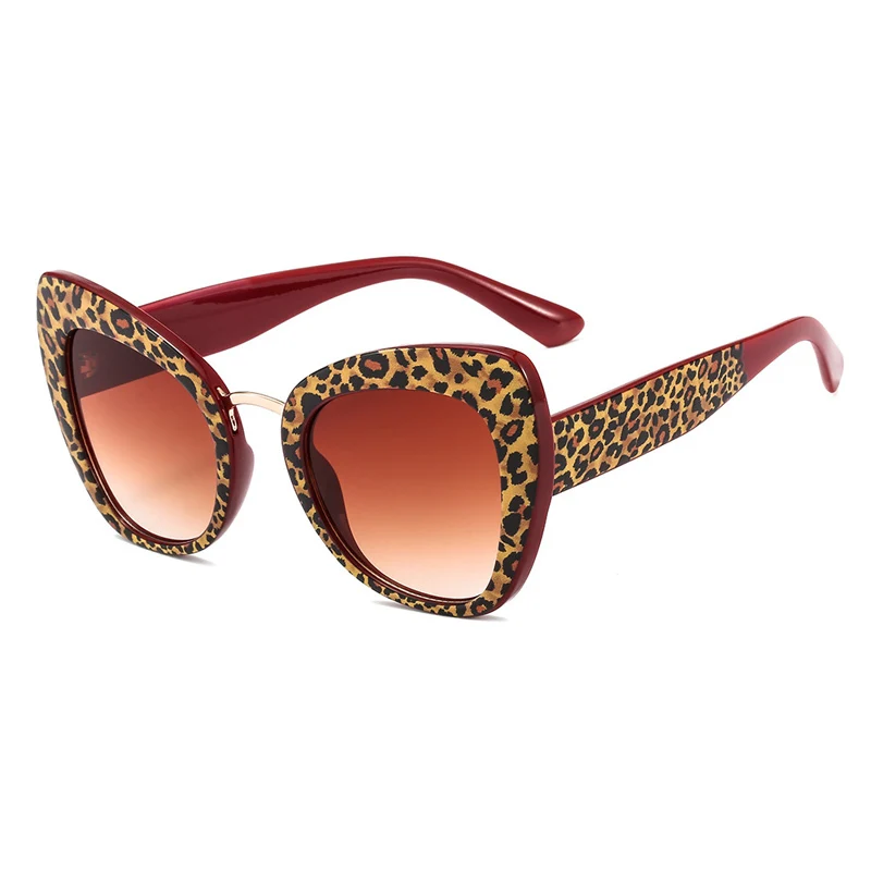 2019 Cat Eye Letter Sunglasses Women Luxury Brand Designer Vintage Love Pattern Sun Glasses Female Glasses Gafas De Sol UV400
2019 Cat Eye Letter Sunglasses Women Luxury Brand Designer Vintage Love Pattern Sun Glasses Female Glasses Gafas De Sol UV400