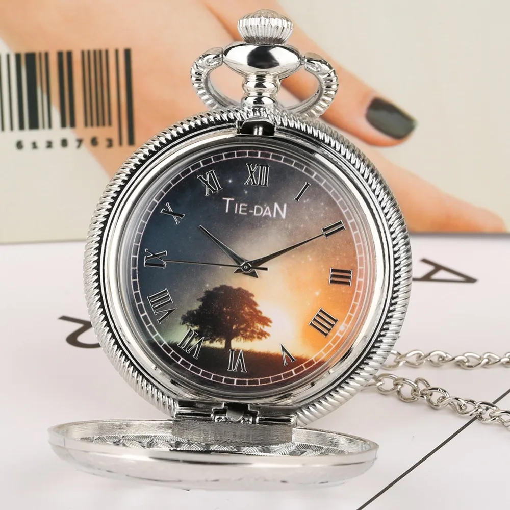 2019 Hot Sell Mens Pocket Watches Alloy Case Pocket Watch Mens Fashion Simple Pocket Mens Watches Hallow Design Quartz Sport
2019 Hot Sell Mens Pocket Watches Alloy Case Pocket Watch Mens Fashion Simple Pocket Mens Watches Hallow Design Quartz Sport