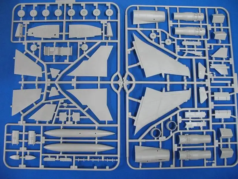 Модель Kitty Hawk 80105 1/48 Sepecat Jaguar T.2/T.4 в сборе Новинка | Игрушки и хобби