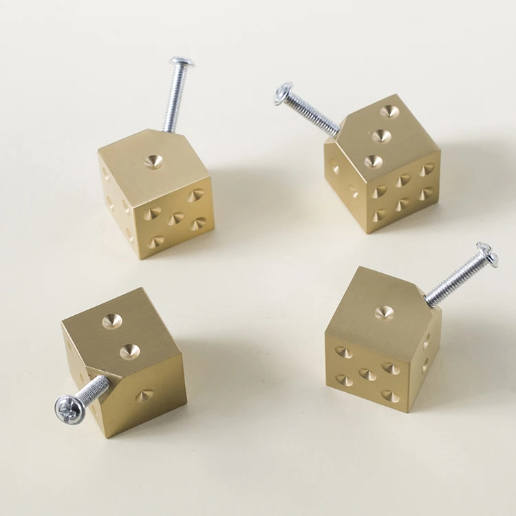 Gold Square Shape Brass Knob/ Wine Cabinet Door Knobs And Handles Furnitures Cupboard Wardrobe Drawer Pull Handles
Gold Square Shape Brass Knob/ Wine Cabinet Door Knobs And Handles Furnitures Cupboard Wardrobe Drawer Pull Handles