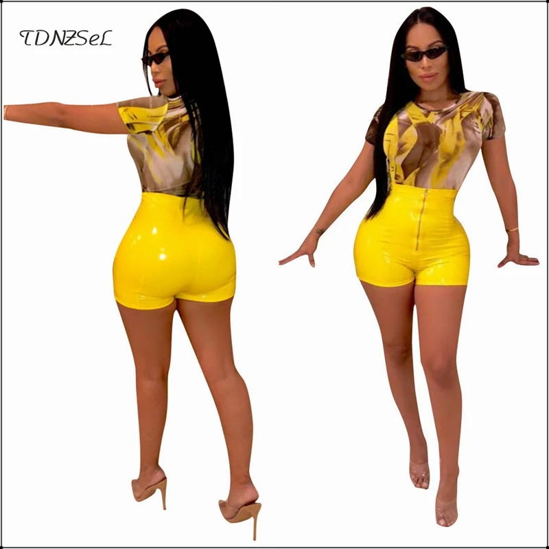 Summer High Waist PU Leather Shorts Slacks For Women Zipper Yellow Skinny Hot Mini Shorts Elastic Slim Casual Capris Patent PVC
Summer High Waist PU Leather Shorts Slacks For Women Zipper Yellow Skinny Hot Mini Shorts Elastic Slim Casual Capris Patent PVC