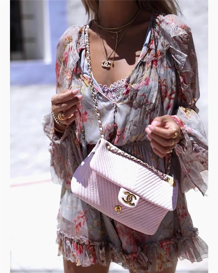 Brand Floral Print Chiffon Casual Jumpsuits Ruffles Long Sleeve V-Neck Playsuits Fashion Women Clothing High Quality Summer 2019
Brand Floral Print Chiffon Casual Jumpsuits Ruffles Long Sleeve V-Neck Playsuits Fashion Women Clothing High Quality Summer 2019