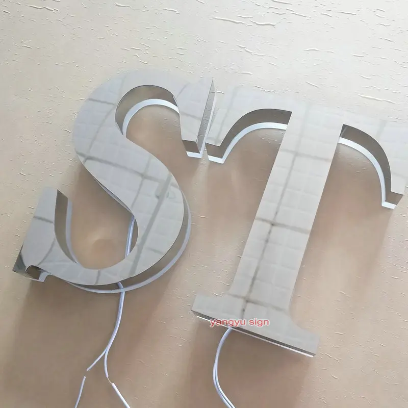 Вывеска с подсветкой для улицы в деловом стиле с 3D буквами из нержавеющей стали
Вывеска с подсветкой для улицы в деловом стиле с 3D буквами из нержавеющей стали