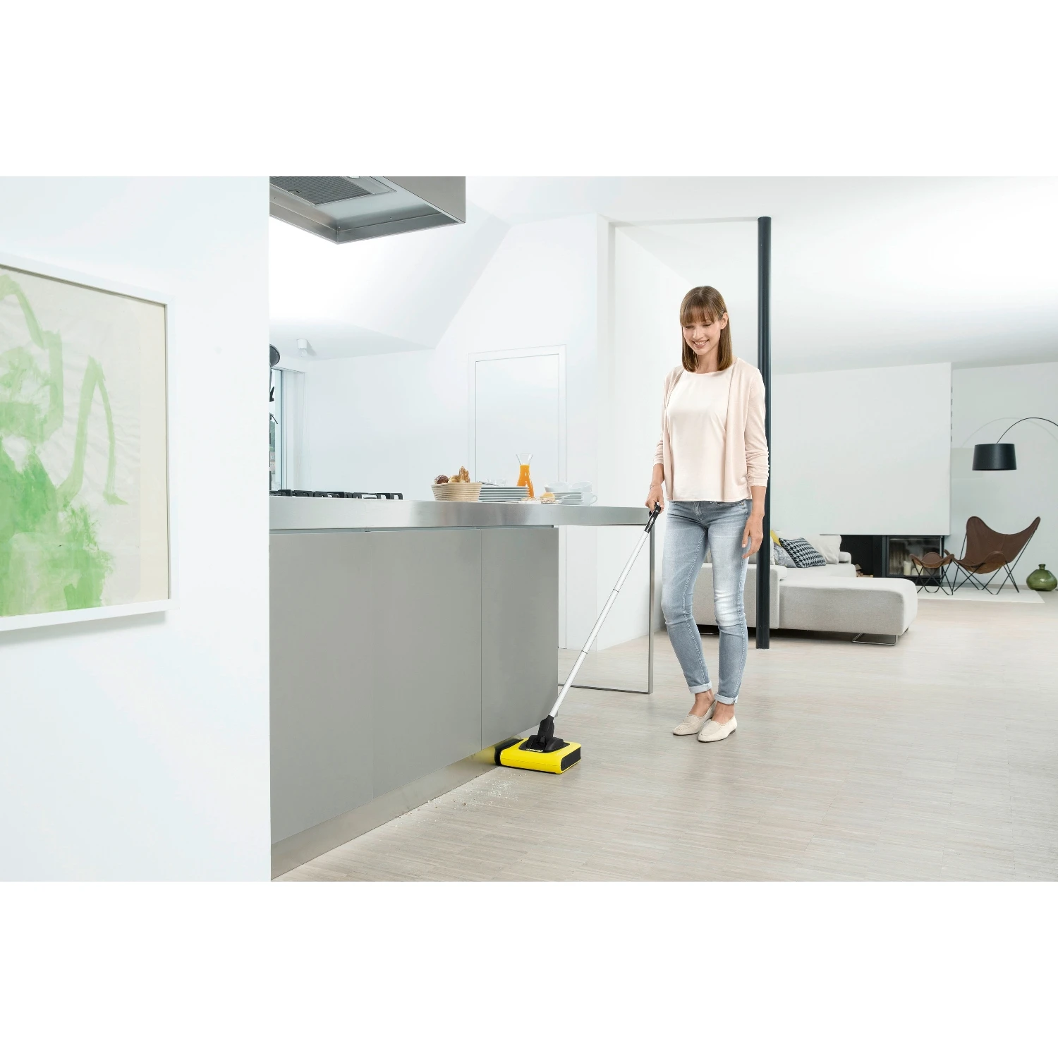 Электровеник KARCHER KB 5 (Li-Ion напряжение аккумулятора - 3.7В время работы 30 мин объем