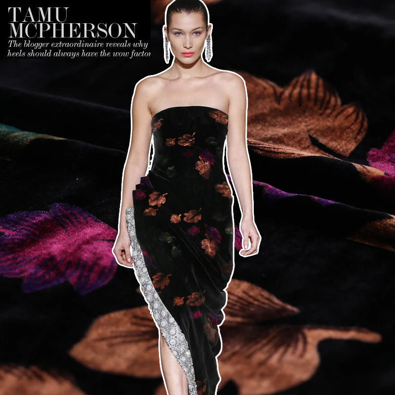 2017 new 114cm wide silk velvet fabric maple leaf autumn printed silk Qiao Rong cloth printed gold velvet cheongsam dress skirt
2017 new 114cm wide silk velvet fabric maple leaf autumn printed silk Qiao Rong cloth printed gold velvet cheongsam dress skirt