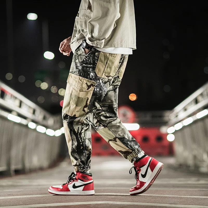 New Spring new casual pants men large size loose overalls Korean version streetwear hip hop sweatpants Khaki Free shipping
New Spring new casual pants men large size loose overalls Korean version streetwear hip hop sweatpants Khaki Free shipping