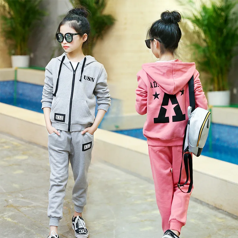 Spring New Girls' Cuhk Fashion Trend Casual Printing Letters Hooded Girls Sport Suit Gray and Pink Color 5-12 Ages
Spring New Girls' Cuhk Fashion Trend Casual Printing Letters Hooded Girls Sport Suit Gray and Pink Color 5-12 Ages
