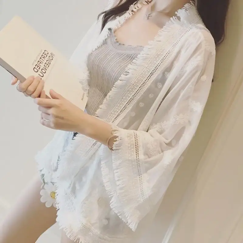 MISSKY Women Blouse Solid Color Summer Loose Tassels Shawl Lace Splicing Chiffon Blouse Female Tops For Sun Protection
MISSKY Women Blouse Solid Color Summer Loose Tassels Shawl Lace Splicing Chiffon Blouse Female Tops For Sun Protection