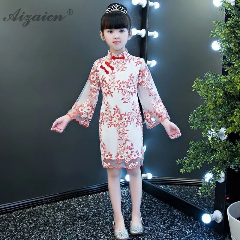Oriental Style Kids Dresses For Girls Modern Lace Cheongsam China Child Evening Gown Chinese Traditional Dress Children Qi Pao
Oriental Style Kids Dresses For Girls Modern Lace Cheongsam China Child Evening Gown Chinese Traditional Dress Children Qi Pao