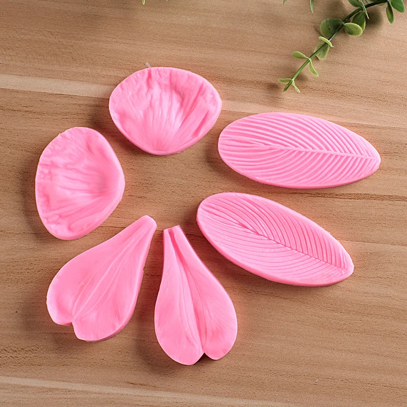 3 Kinds Leaves Chocolate Leaf Silicone Mold Petals Embossed Relief 3D Fondant Cake Peony Flower Gum Paste Decorating Tools
3 Kinds Leaves Chocolate Leaf Silicone Mold Petals Embossed Relief 3D Fondant Cake Peony Flower Gum Paste Decorating Tools