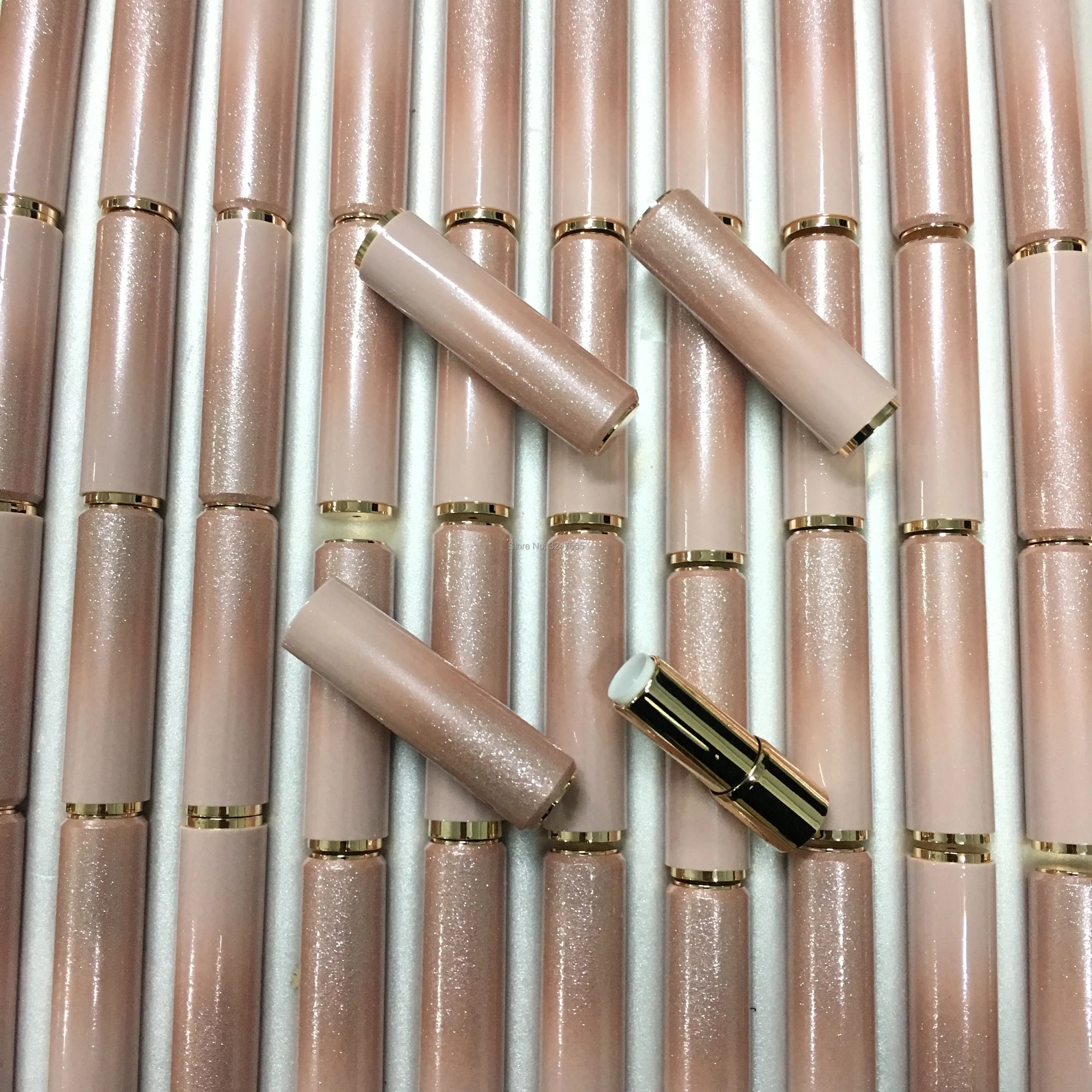 12.1mm Plastic Round Pressed Gradient Pink Lipstick Tube,Empty Makeup Tool Professional Lip Balm Storage Package,Lip RougeBottle
12.1mm Plastic Round Pressed Gradient Pink Lipstick Tube,Empty Makeup Tool Professional Lip Balm Storage Package,Lip RougeBottle