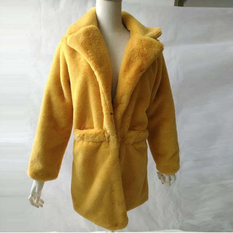 Plus Size Winter Casual Faux Fur Coat Women Teddy Jacket Vintage Long Sleeve Plush Coat Solid Female 2020 Casaco Feminino Okd710
Plus Size Winter Casual Faux Fur Coat Women Teddy Jacket Vintage Long Sleeve Plush Coat Solid Female 2020 Casaco Feminino Okd710