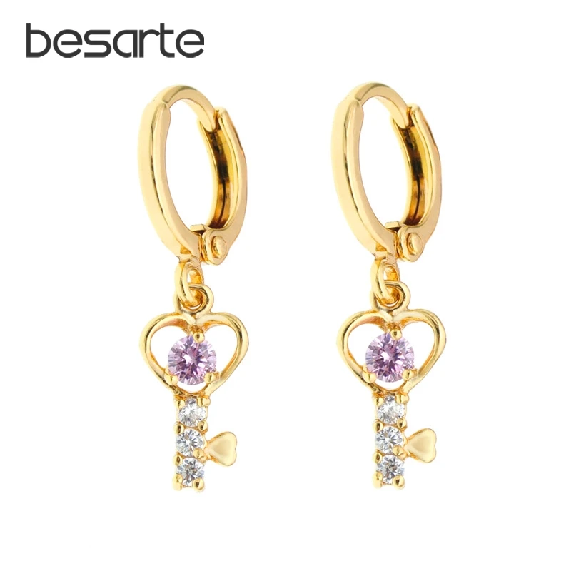 Pink Zircos Heart Key Earring Gold Hoop Earrings For Women Oorbellen Boucle D'oreille Femme Kolczyki Earings Jewelry Kupe E2601
Pink Zircos Heart Key Earring Gold Hoop Earrings For Women Oorbellen Boucle D'oreille Femme Kolczyki Earings Jewelry Kupe E2601
