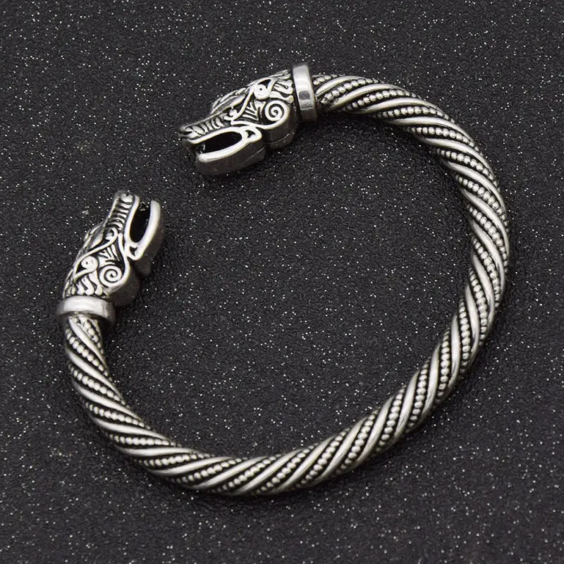 Vingtage Wolf Head Male Bracelet&bangle Pulseras Mujer Moda 2018 Men Bracelet Cuff Pulseras Bijoux Jewelry Pulseira Masculina
Vingtage Wolf Head Male Bracelet&bangle Pulseras Mujer Moda 2018 Men Bracelet Cuff Pulseras Bijoux Jewelry Pulseira Masculina