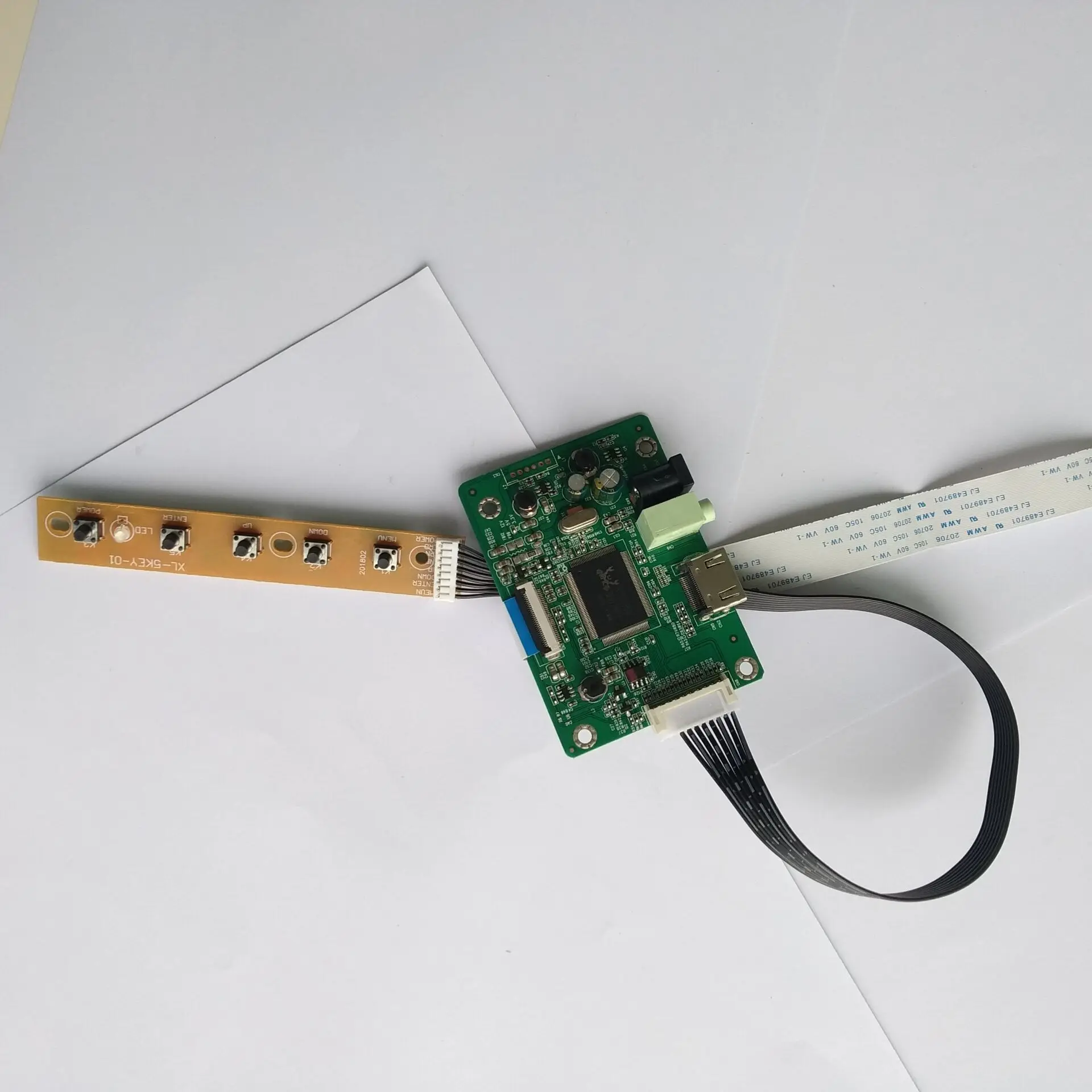 LCD LED EDP HDMI mini Controller kit card For LG diy 13.3" LP133WH2-SPB1 1366X768 panel screen cable
LCD LED EDP HDMI mini Controller kit card For LG diy 13.3" LP133WH2-SPB1 1366X768 panel screen cable
