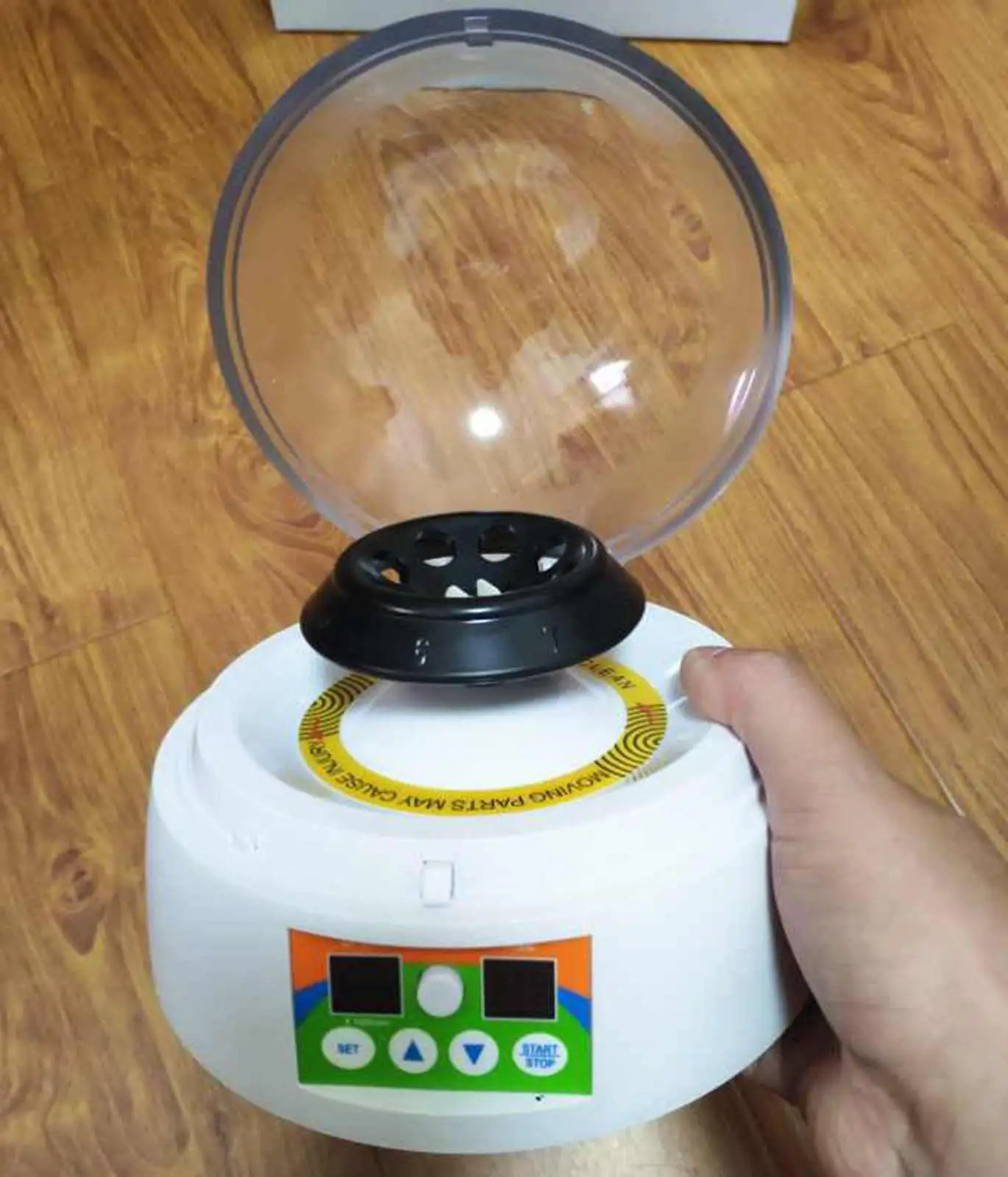 1000-12000RPM 110-220V 50/60hz Digital Display Adjustable Microcentrifuge Centrifuge Fit 0.2/0.5/1.5/2ml Tube 8 Holes
1000-12000RPM 110-220V 50/60hz Digital Display Adjustable Microcentrifuge Centrifuge Fit 0.2/0.5/1.5/2ml Tube 8 Holes