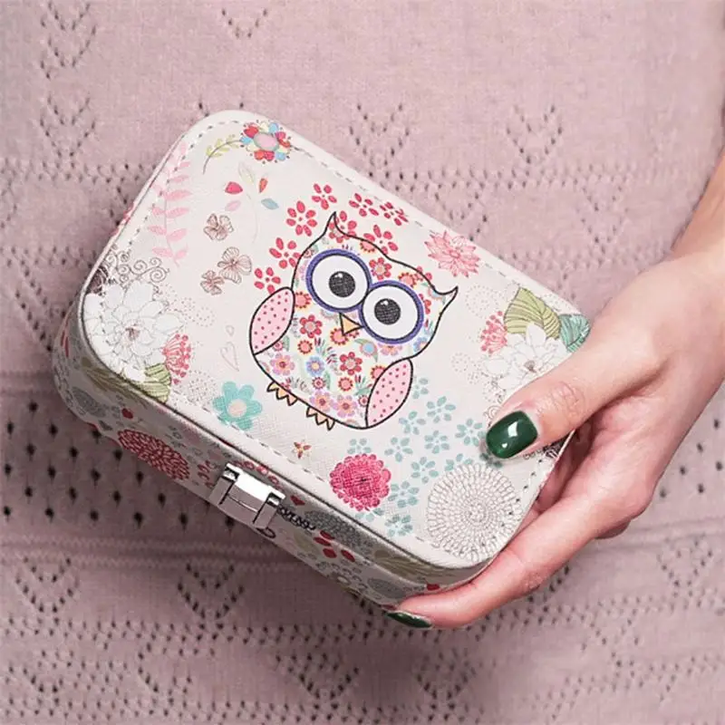 Owl Pattern Jewelry Case European Style Small Leather Storage Box Organizer With Lock
Owl Pattern Jewelry Case European Style Small Leather Storage Box Organizer With Lock