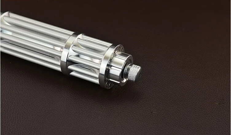 Strong Power Military Blue Laser Pointer 5000000m 500W 450nm SOS Flashlight Light Burn Match Candle Lit Cigarette Wicked Hunting
Strong Power Military Blue Laser Pointer 5000000m 500W 450nm SOS Flashlight Light Burn Match Candle Lit Cigarette Wicked Hunting