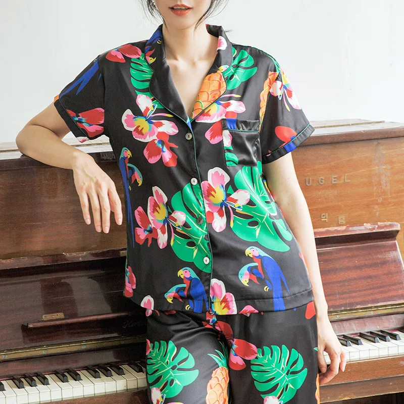 New Pajamas for Women Summer Suits Silk Short-sleeved Leisure Loose Plus Size Two-piece Floral Full Pyjamas Womens Sleepwear
New Pajamas for Women Summer Suits Silk Short-sleeved Leisure Loose Plus Size Two-piece Floral Full Pyjamas Womens Sleepwear