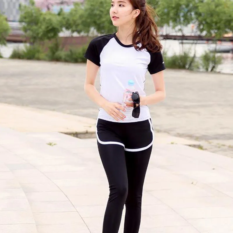 Quick Dry Women's Yoga Set Sexy Patchwork Sport Suit Plus Size Fitness Set Sport Running Two Piece Gym Clothes
Quick Dry Women's Yoga Set Sexy Patchwork Sport Suit Plus Size Fitness Set Sport Running Two Piece Gym Clothes