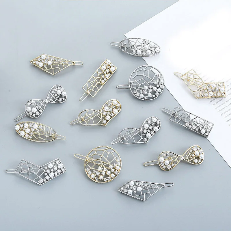 1PC Korean Bowknot Heart Round Barrette Hairpins Popular Geometric Hair Accessories Girls Women Hair Clips Imitation Pearl
1PC Korean Bowknot Heart Round Barrette Hairpins Popular Geometric Hair Accessories Girls Women Hair Clips Imitation Pearl