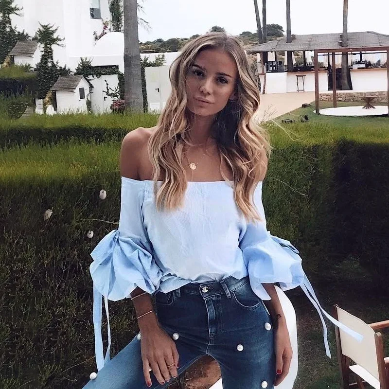 Summer Women New Fashion Off the Shoulder Striped Shirts Sexy Bow Lace Up Lantern Sleeve Female Blouse Tops
Summer Women New Fashion Off the Shoulder Striped Shirts Sexy Bow Lace Up Lantern Sleeve Female Blouse Tops