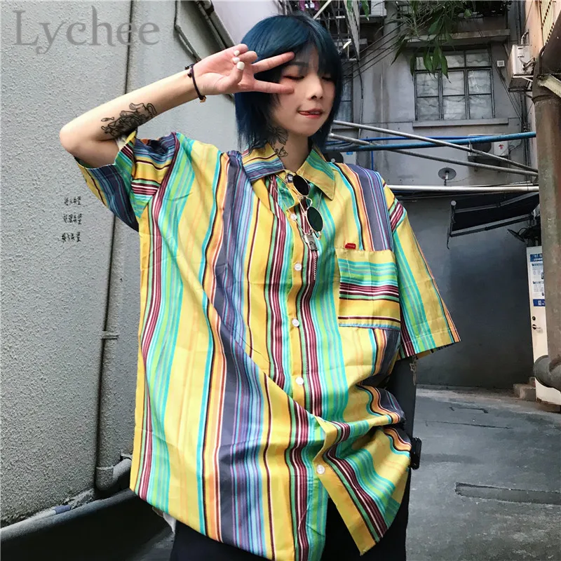 Женская блузка Lychee в полоску разных цветов в стиле Харадзюку, рубашки, Повседневная Свободная Женская блузка с коротким рукавом, топы
Женская блузка Lychee в полоску разных цветов в стиле Харадзюку, рубашки, Повседневная Свободная Женская блузка с коротким рукавом, топы