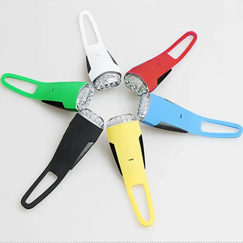 Cycling Front Light 4 LED Super Bright Flashlight Waterproof Bike Head Light USB Rechargeable MTB Bicycle Front Light
Cycling Front Light 4 LED Super Bright Flashlight Waterproof Bike Head Light USB Rechargeable MTB Bicycle Front Light