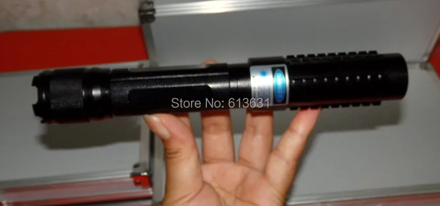 Powerful 450nm 5000000m 5in1 Strong power military blue laser pointer burning match candle lit cigarette wicked torch 500Watt
Powerful 450nm 5000000m 5in1 Strong power military blue laser pointer burning match candle lit cigarette wicked torch 500Watt