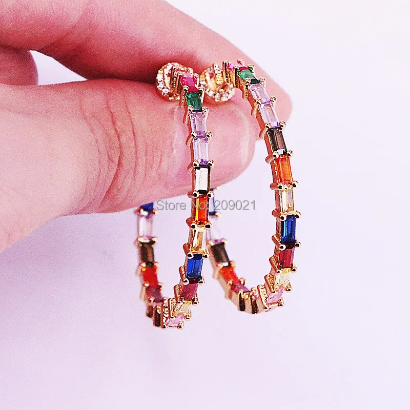 5Pairs Fashion jewelry Gold color colorful cz paved round circle geometric stud earring new shiny rainbow earrings for women
5Pairs Fashion jewelry Gold color colorful cz paved round circle geometric stud earring new shiny rainbow earrings for women