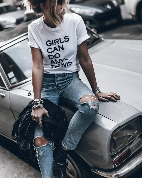 Женская футболка с надписью «can do anything feministe», 90s, независимая модная футболка с круглым вырезом для девочек, shirt-J069
Женская футболка с надписью «can do anything feministe», 90s, независимая модная футболка с круглым вырезом для девочек, shirt-J069