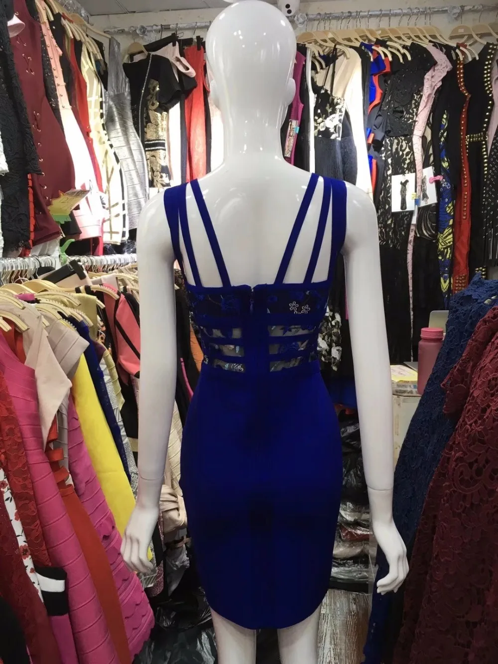 High Quality Blue V-neck Hollow Out Rayon Bandage Dress Homecoming Party Cute Dress
High Quality Blue V-neck Hollow Out Rayon Bandage Dress Homecoming Party Cute Dress