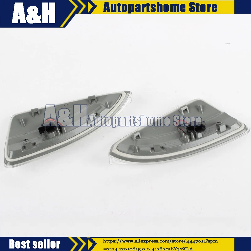 Left & Right Door Mirror Turn Signal Lights 2048200721 2048200821 For Mercedes W204 W639 C63 C300 C350
Left & Right Door Mirror Turn Signal Lights 2048200721 2048200821 For Mercedes W204 W639 C63 C300 C350