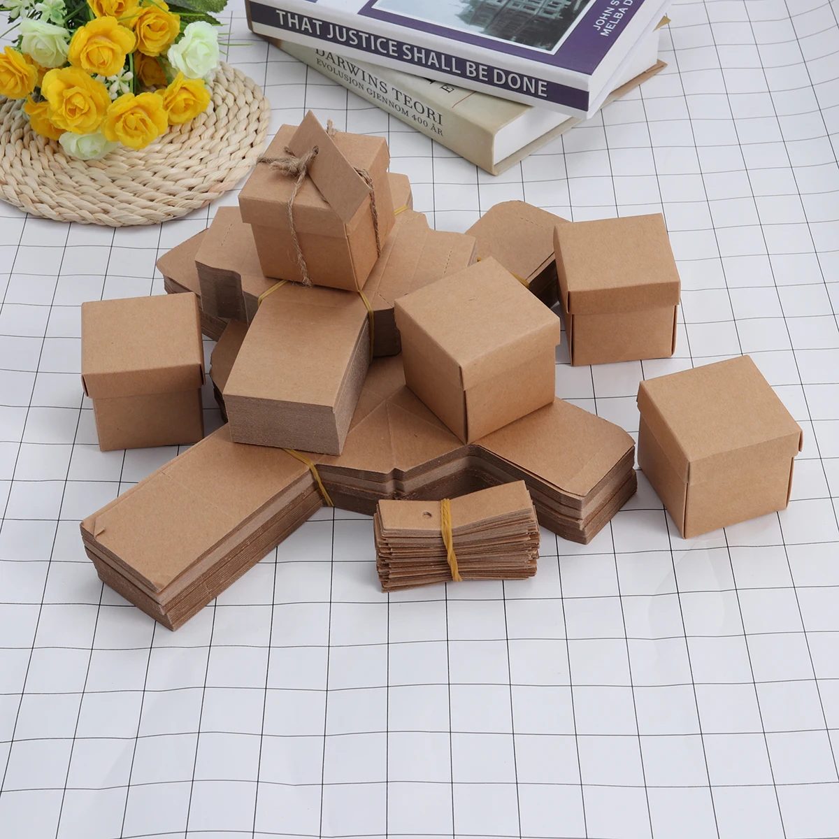 100pcs Kraft Paper Candy Boxes Vintage Treat Boxes Wedding Favors Candy Holder Bags Gift Wrap Boxes (with Tag and Hemp Rope)
100pcs Kraft Paper Candy Boxes Vintage Treat Boxes Wedding Favors Candy Holder Bags Gift Wrap Boxes (with Tag and Hemp Rope)