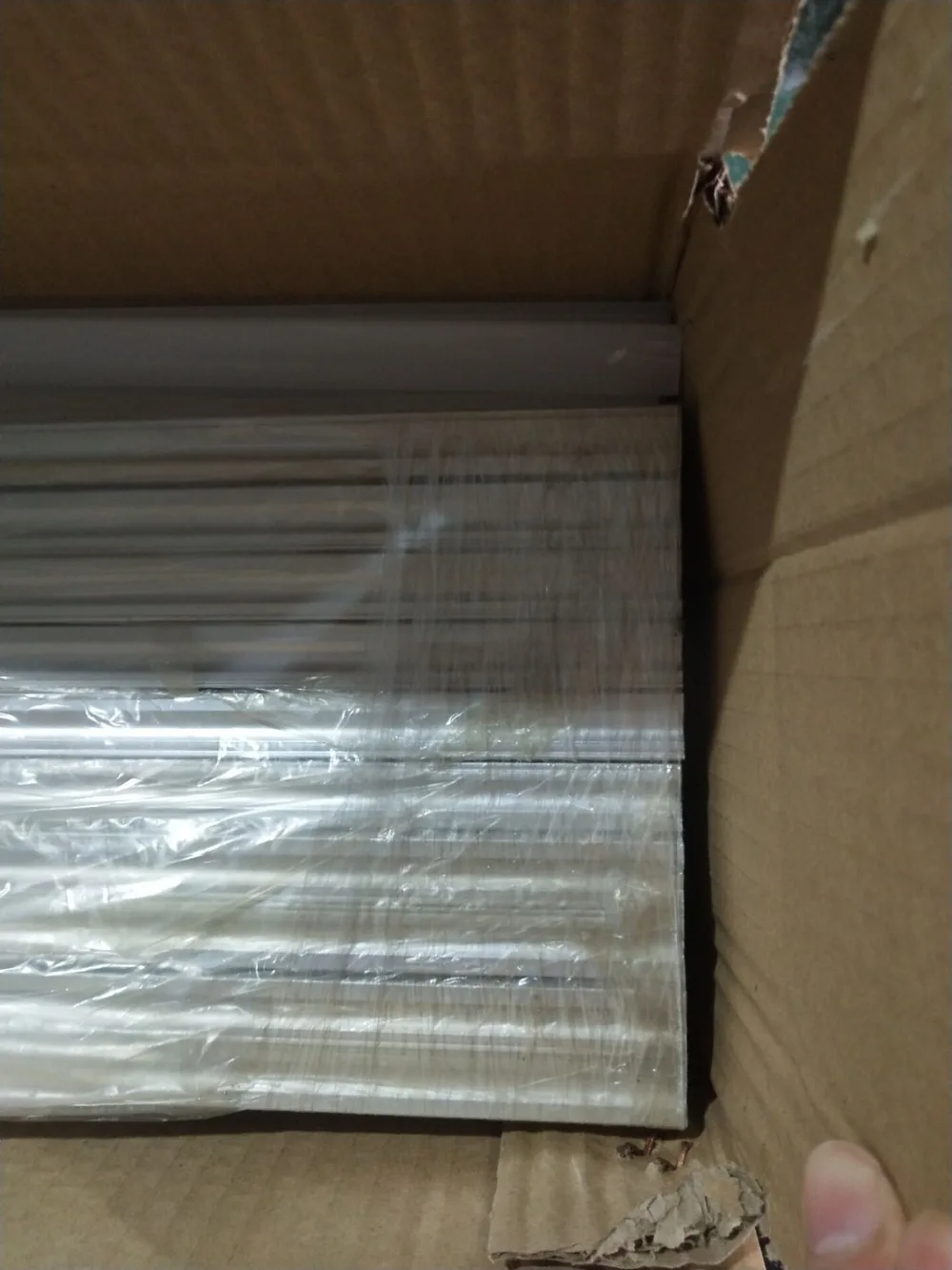 Free Shipping 2m/pcs 20m/lot big size aluminum channel with cover and end caps for LED Strips 3 years warranty
Free Shipping 2m/pcs 20m/lot big size aluminum channel with cover and end caps for LED Strips 3 years warranty
