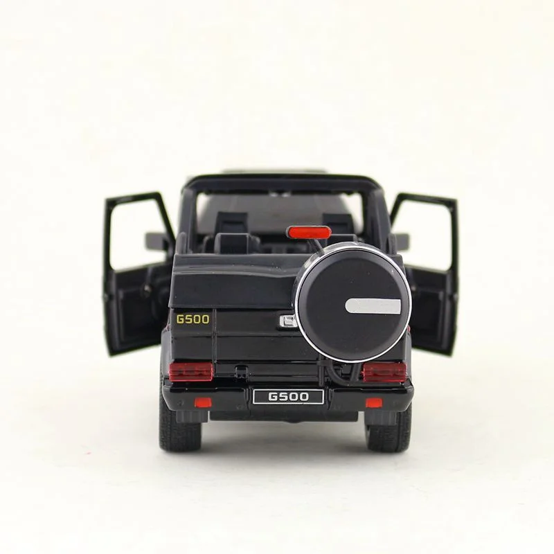 1:32 Scale/Diecast Model Toy Vehicle/G500 SUV Super Sport Car/Sound & Light/Pull back/Educational Collection/Gift For Children
1:32 Scale/Diecast Model Toy Vehicle/G500 SUV Super Sport Car/Sound & Light/Pull back/Educational Collection/Gift For Children