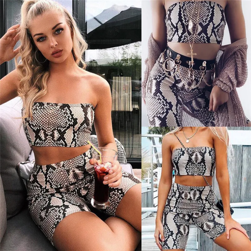 Sexy Women Two-Piece Swimsuit Swimming Costume Snake Print Crop Tops Short Pants Swimwear Beach Bathing Suit
Sexy Women Two-Piece Swimsuit Swimming Costume Snake Print Crop Tops Short Pants Swimwear Beach Bathing Suit