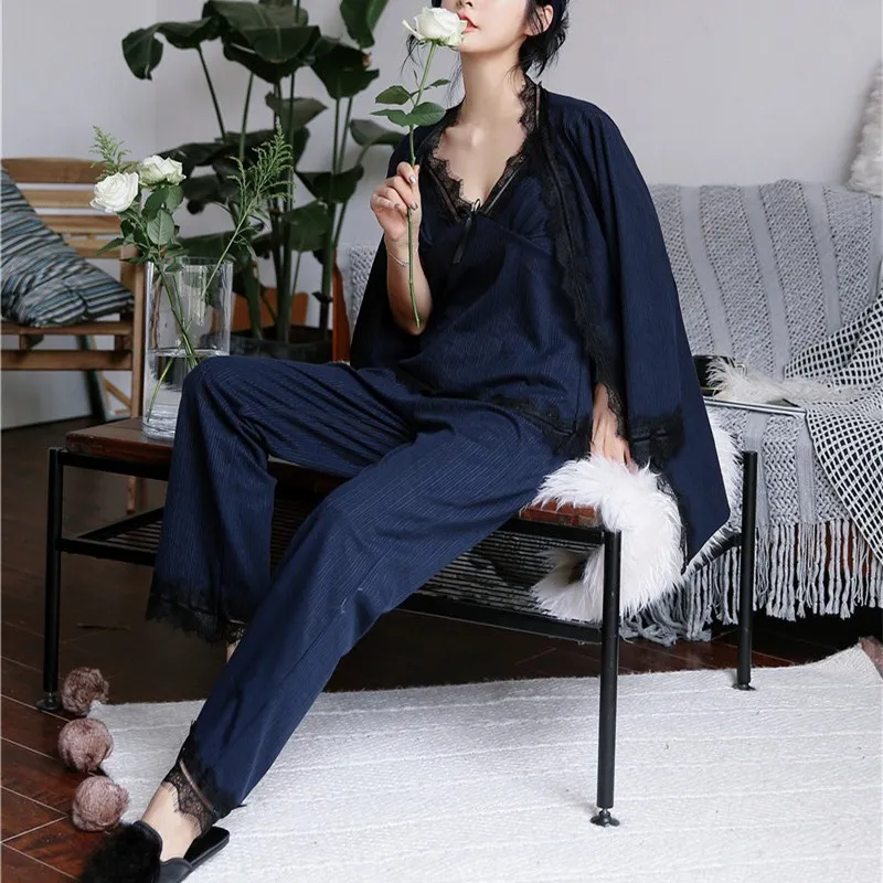 Новые модные женские Лоскутные кружевные пижамы из трех частей с v-образным