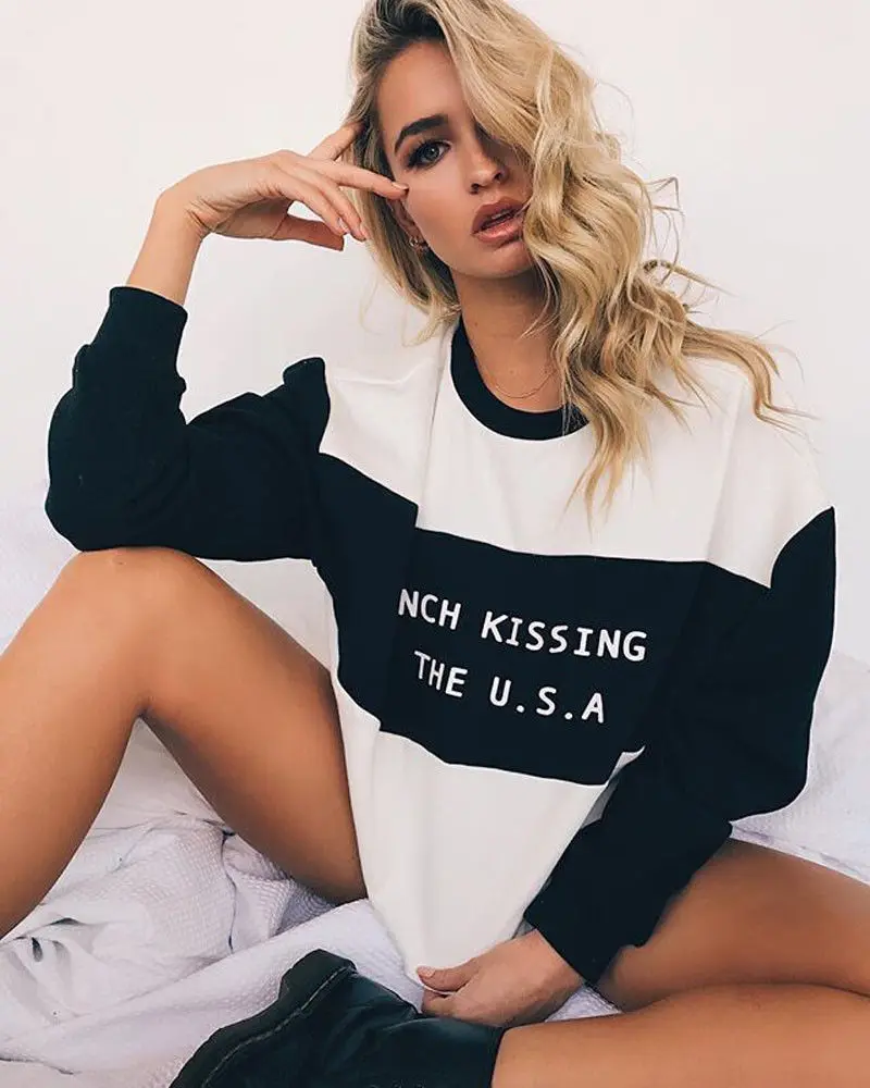 Women Sweatshirt Long Sleeve Hoodies Sweatshirt Pullover Hooded Outwear Casual Tops Autumn Women Clothes 2017
Women Sweatshirt Long Sleeve Hoodies Sweatshirt Pullover Hooded Outwear Casual Tops Autumn Women Clothes 2017