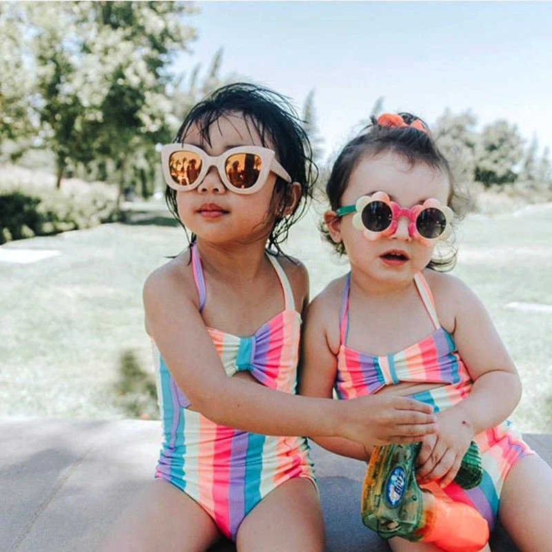 Купальник для девочек в радужную полоску лето 2018 детский купальник с лямкой на