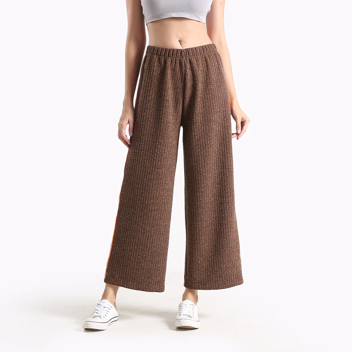 Autumn new knitted long pants women's wide leg trousers stripe pattern thick casual long pants loose stretch waist viscose pants
Autumn new knitted long pants women's wide leg trousers stripe pattern thick casual long pants loose stretch waist viscose pants